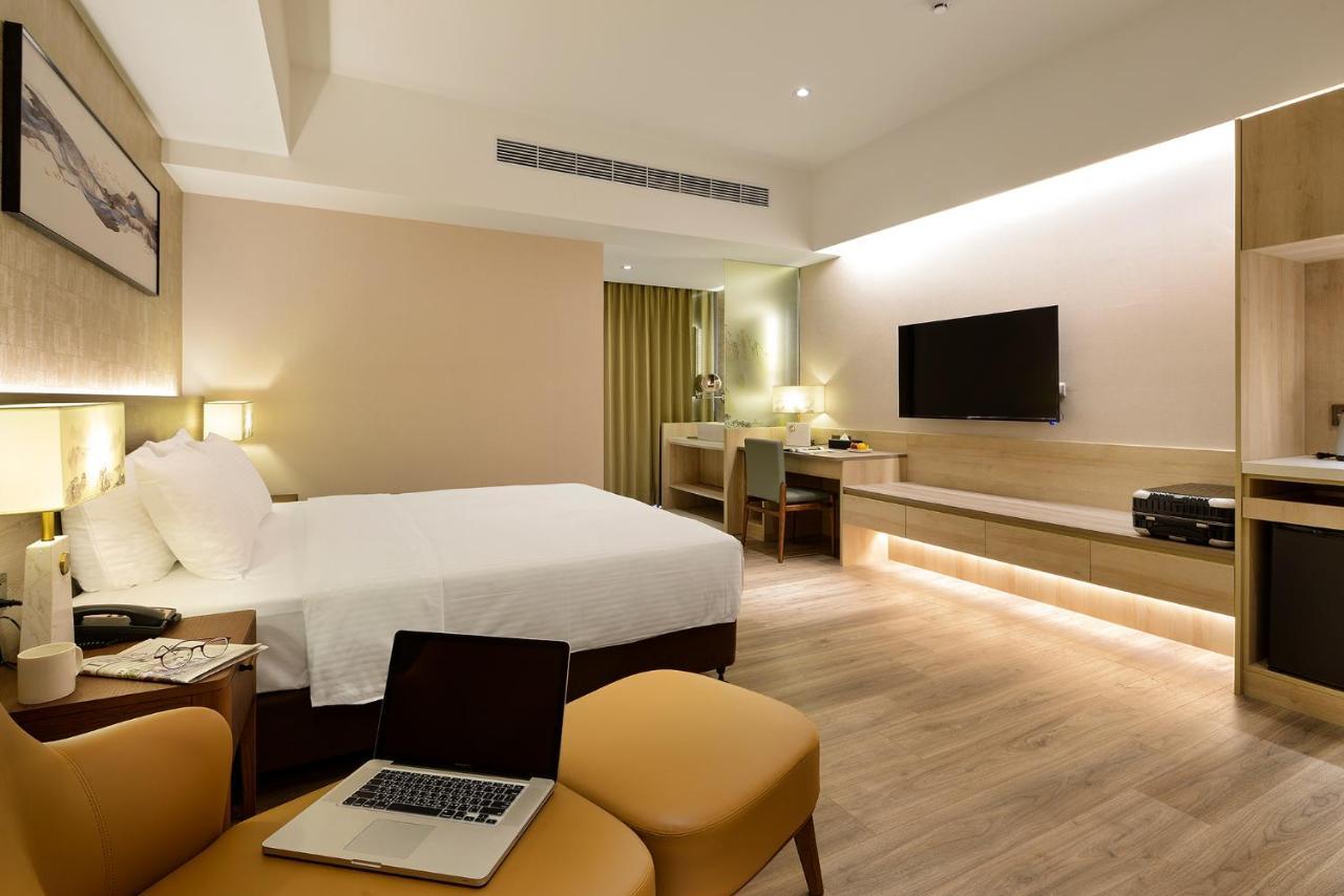 Joyfultel Hotel Guishan Exterior photo